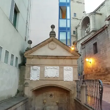 Apartamento Turistico Santiago Logroño Esterno foto